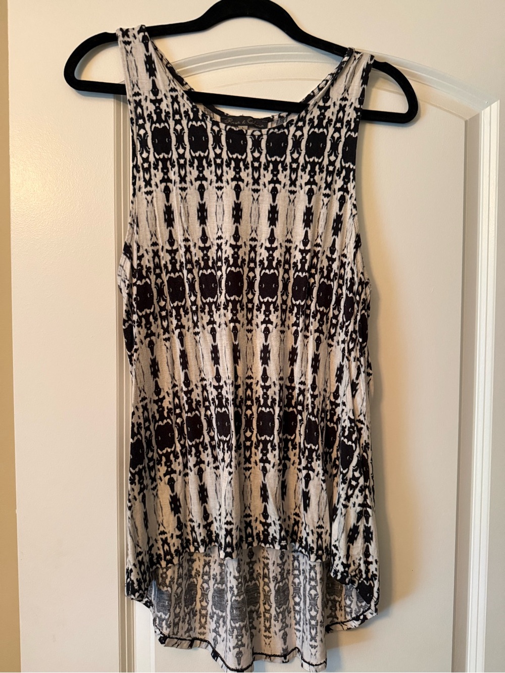Rose and Olive Sleeveless Printed High-Low Tank Top